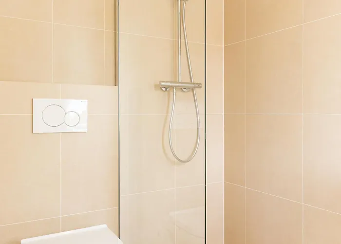 Adas Hues - 2 Appartement